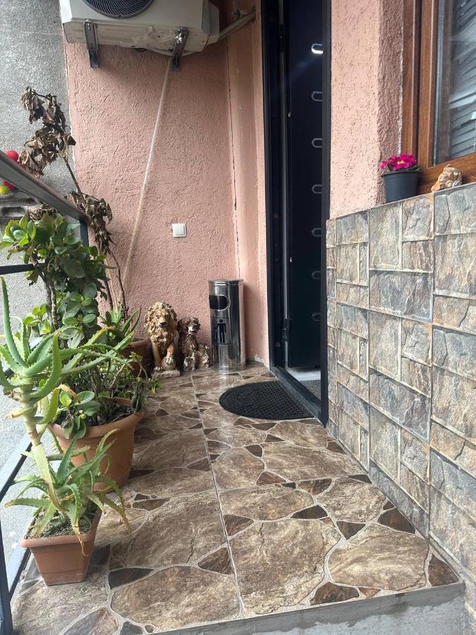 Ferienwohnung Family Apartament Tbilisi Exterior foto